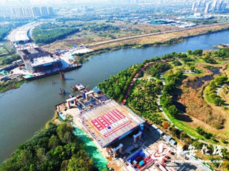 全国最长跨河矩形顶管工程在合肥启动，370米顶管穿越南淝河，技术难度空前  第1张