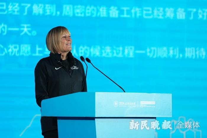 2024上海马拉松赛震撼来袭！3.8万跑者齐聚申城，竞速轮椅项目首秀引爆全场  第2张
