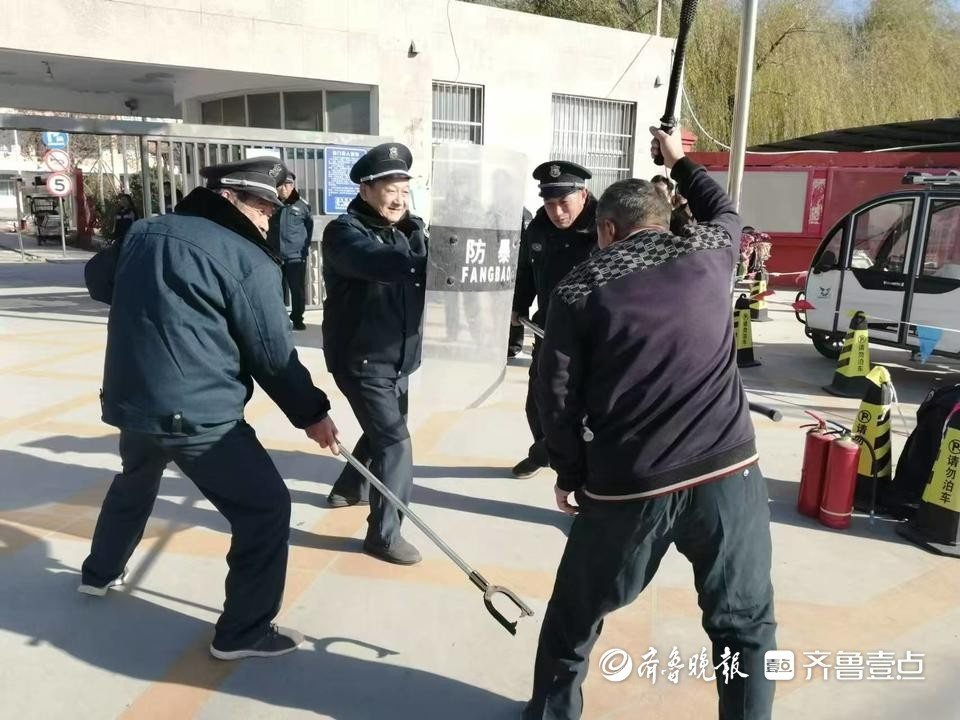菏泽鲁西新区陈集镇中学反恐防暴应急演练：以练筑防，守护校园安全  第2张
