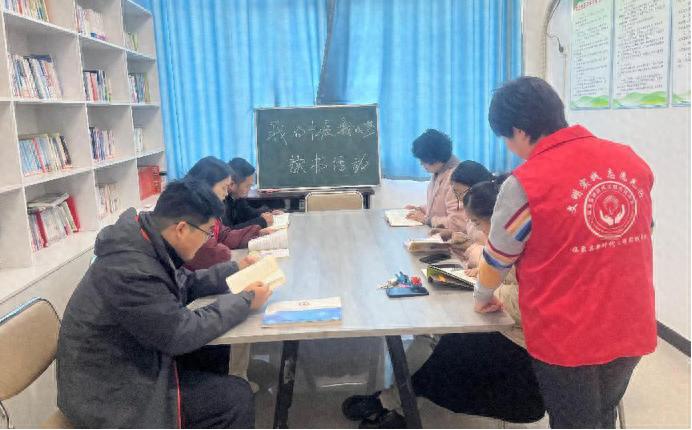 我的书屋·我的梦：农家书屋里的智慧碰撞，阅读让生活更精彩