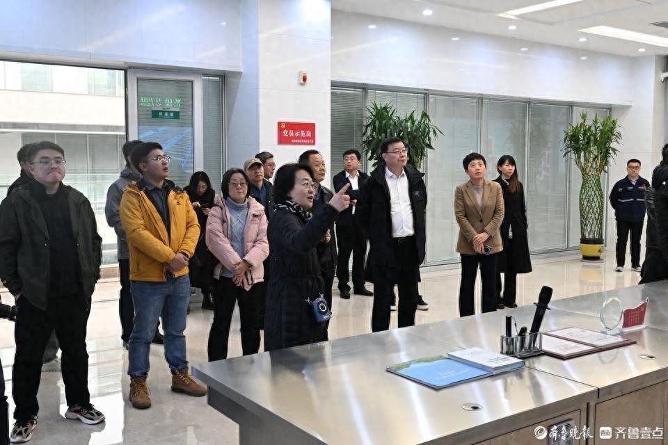 一分钟生产1块板！信发集团环保产业园的‘变废为宝’奇迹  第1张