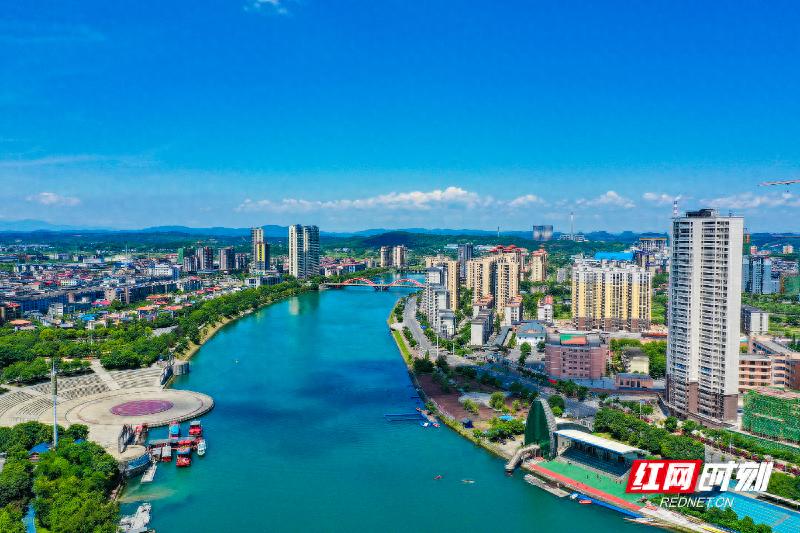 东江湾入选省级夜间文旅消费集聚区，2.89平方公里夜景惊艳全城  第1张