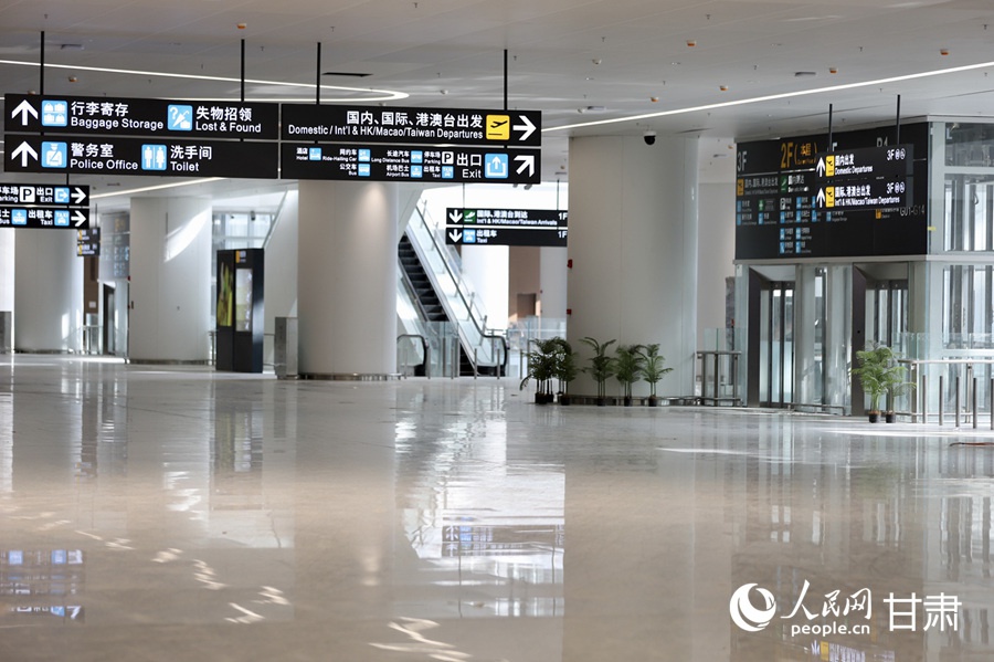 兰州中川国际机场三期扩建工程试飞成功，双机型双场区双塔台三跑道运行验证圆满完成  第3张