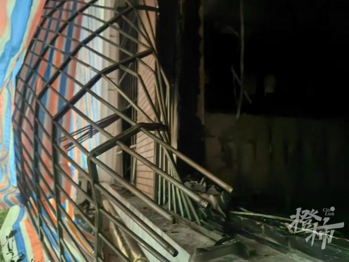 惊险！萧山泰和花园幼托园突发火灾，浓烟滚滚，消防员迅速扑灭，无人员受伤  第5张