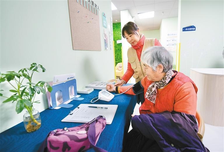 西安社区嵌入式服务设施建设大揭秘：110个国家试点项目全面启动，居民幸福感飙升  第2张