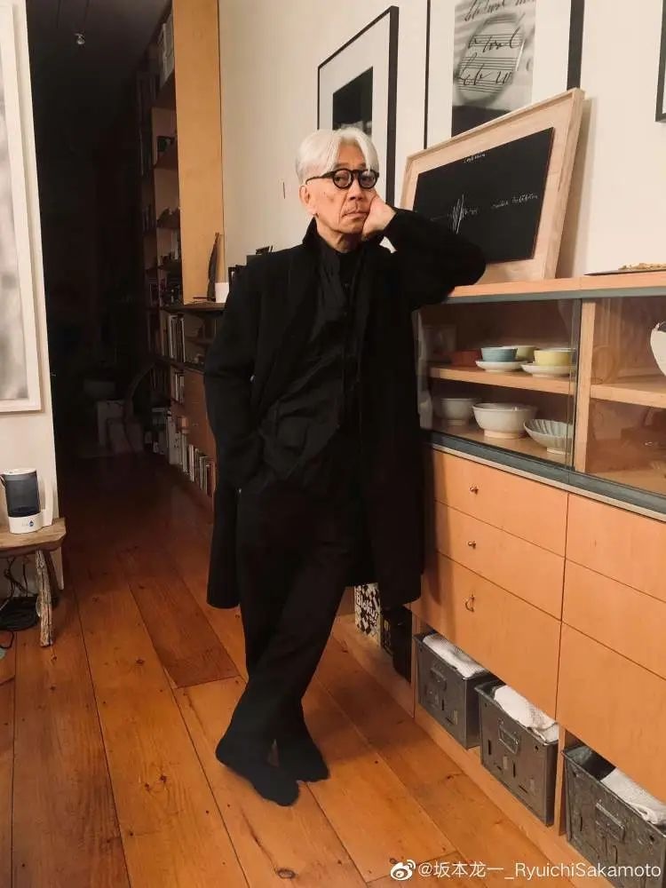 29岁网红咖啡因直肠癌离世，她的画作和温暖将永远留在我们心中  第6张