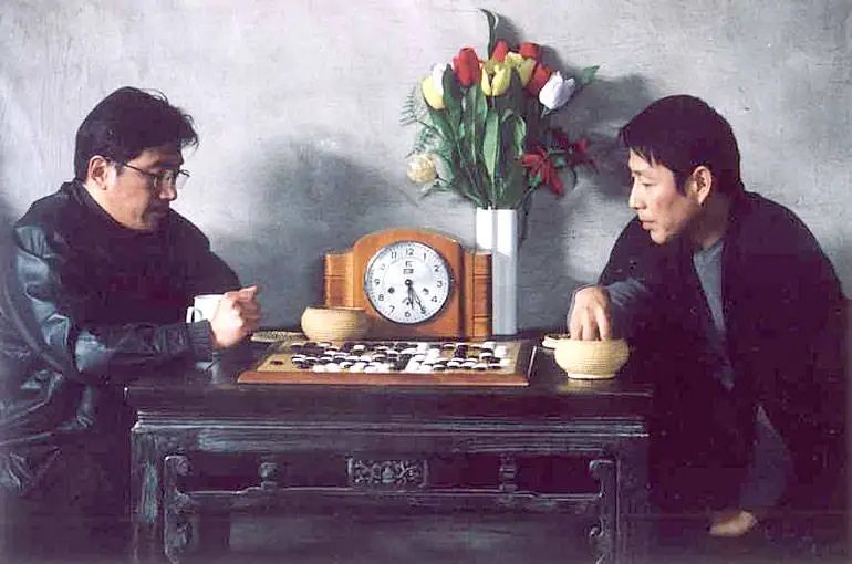 20年后重看冬至：宁静小镇背后暗藏杀机，揭示城市化进程中的心灵焦灼  第5张