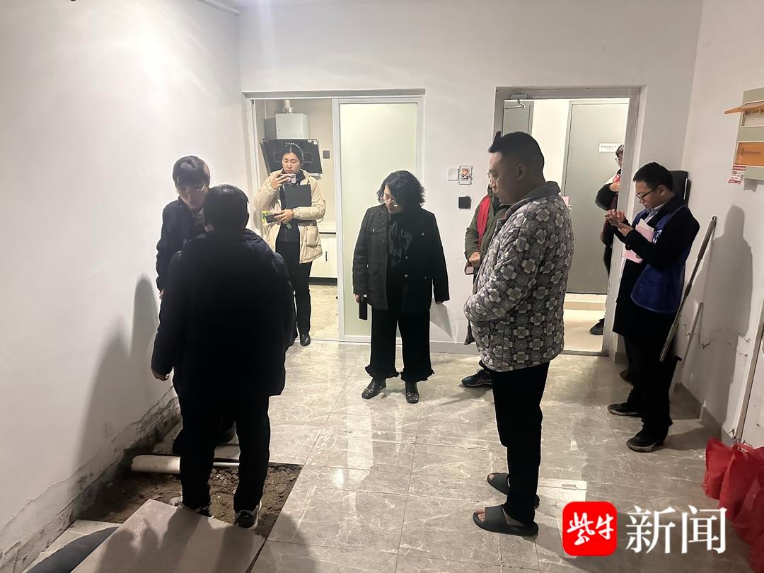 邻居装修惹祸端，墙体泡水谁买单？网格员紧急调解，公平公正解难题  第2张
