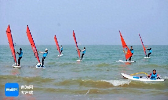 2024年中国青少年海洋五项赛海南站圆满落幕，150名选手逐浪竞技，谁将问鼎冠军？