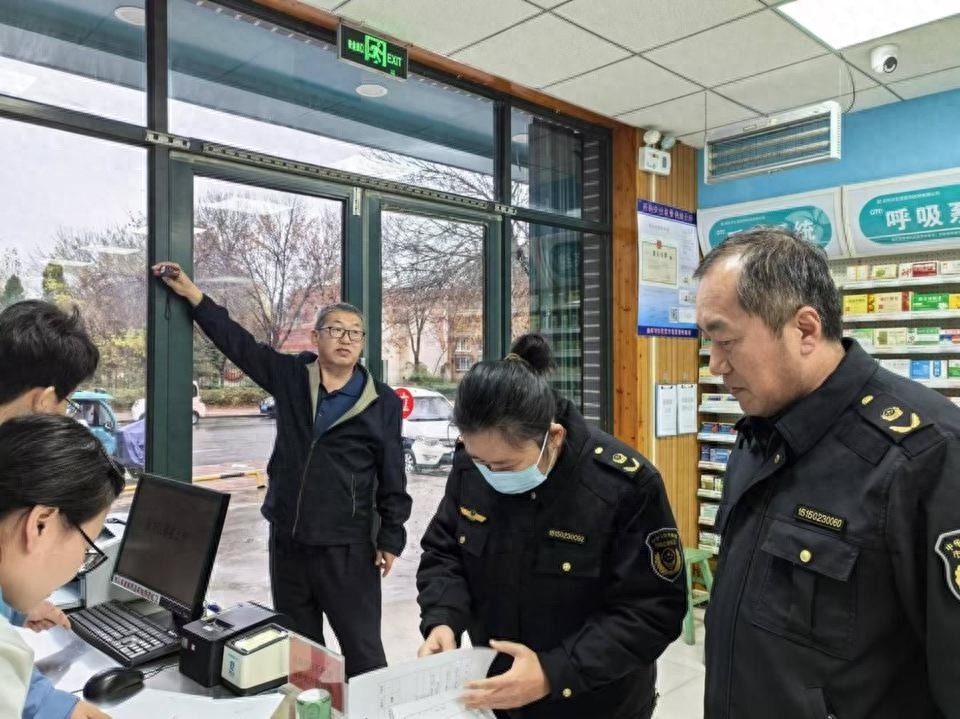 滨州市沾化区市场监管局如何通过四字诀提升药店监管水平？揭秘2024年药品安全新举措