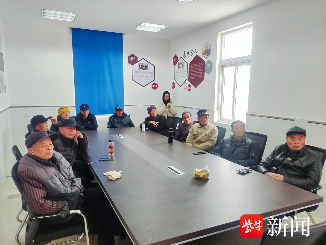 常熟市龙桥村开展普法宣传，村民如何依法维权？律师现场解答  第2张