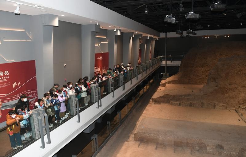 千年长安城墙上的童声笑语:100余名乡村孩子的文化探索之旅 第7张 千年长安城墙上的童声笑语:100余名乡村孩子的文化探索之旅 第7张