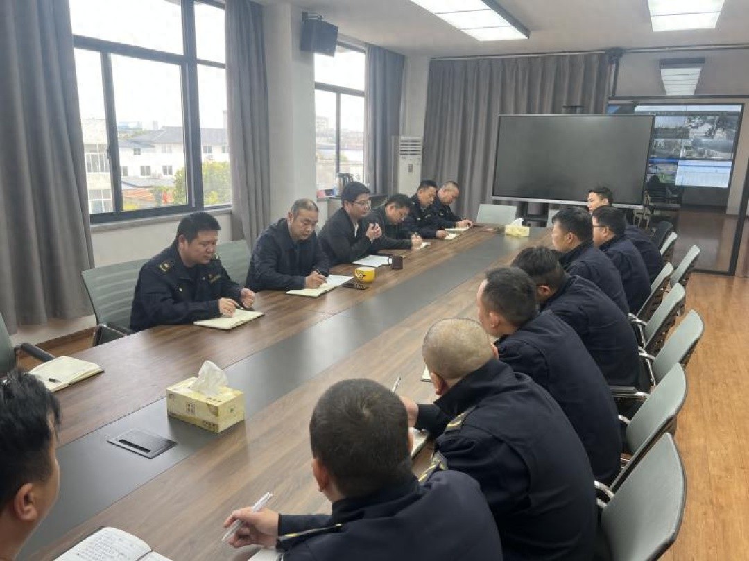 南浔区练市中队如何通过源头治理和长效机制，有效改善冬季餐饮油烟污染？