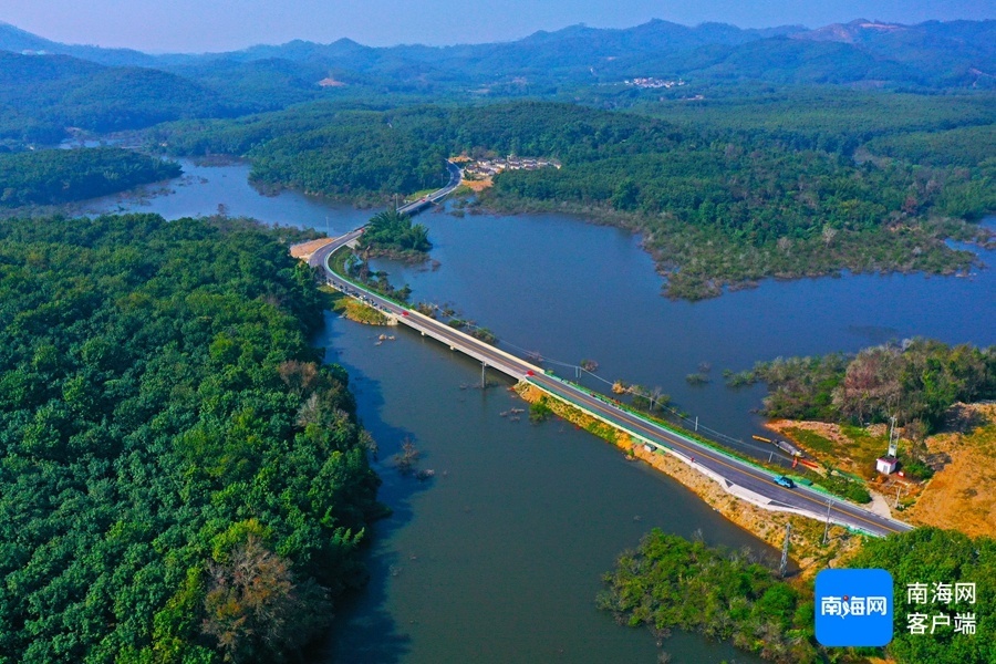 海南新地标！环热带雨林国家公园旅游公路通车，串起黎母山、五指山等自然奇观  第9张