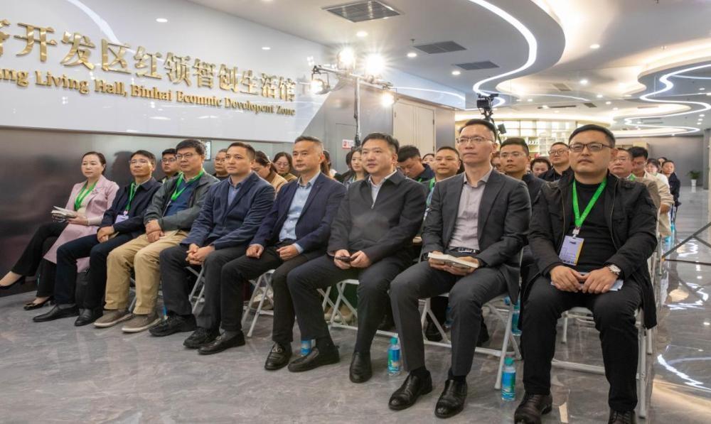 海棠书房分享会：文学与人生的激情碰撞  第2张