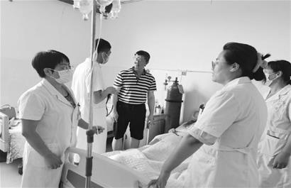 红旗岭农场医院：行政大查房，为患者提供优质医疗服务  第1张