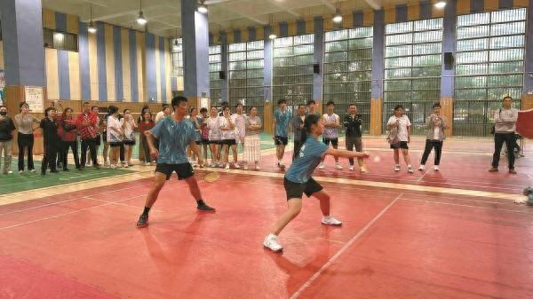 2024 年宁波市中学生羽毛球比赛圆满落幕，宁波为何能成为羽毛球强市？  第1张