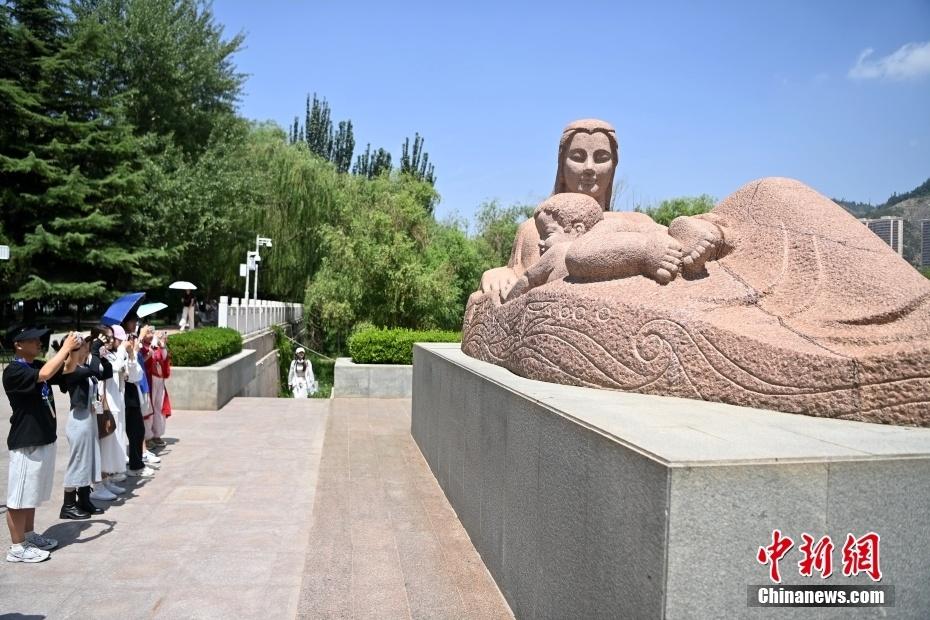 天下黄河第一桥！兰州中山桥，为何能成为黄河上的璀璨明珠？  第4张