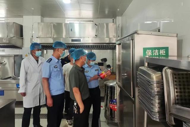 西和公安石堡派出所：探索一堡六盾主防新警务，护企安园  第3张