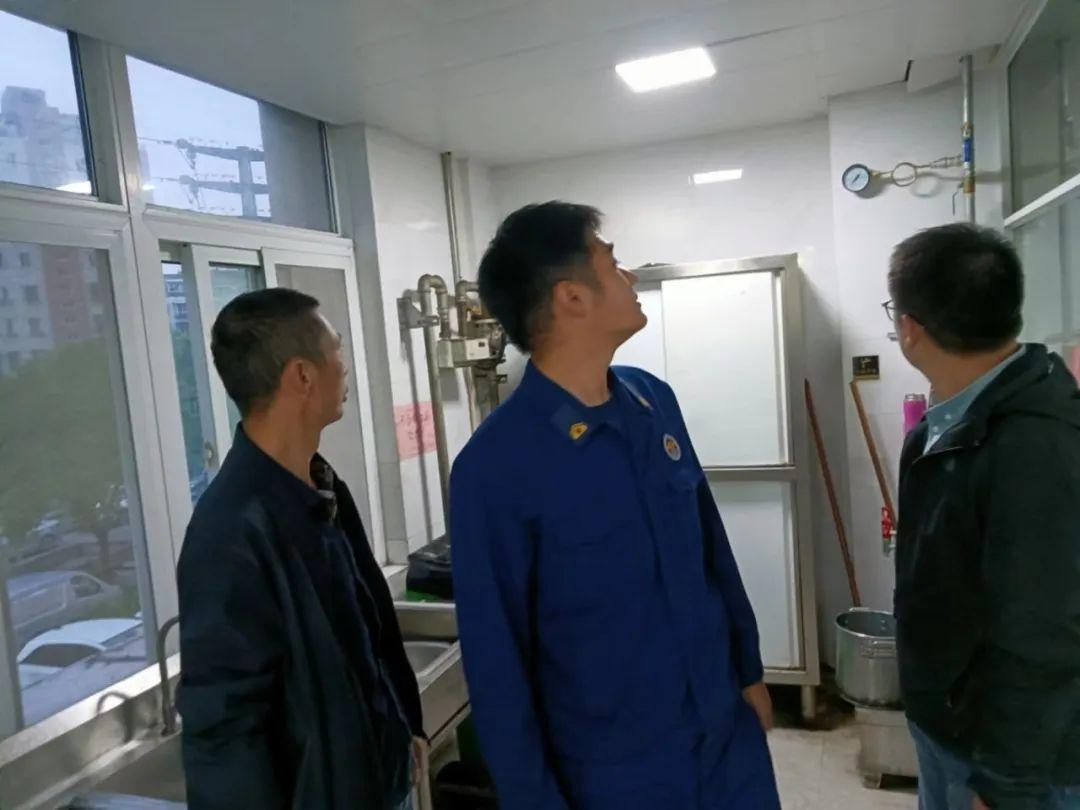养老服务机构和医疗卫生机构消防安全标准化管理达标建设验收工作进行中  第9张
