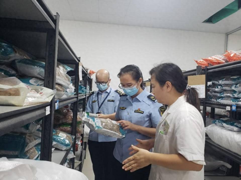 横州市市场监督管理局开展中药饮片专项检查，确保群众用药安全  第1张