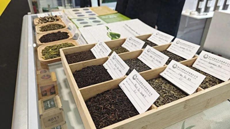 湖北双狮茶业多款茶产品亮相世界最大食品创新展览会