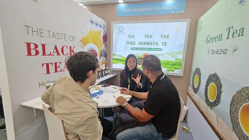 湖北双狮茶业多款茶产品亮相世界最大食品创新展览会  第2张