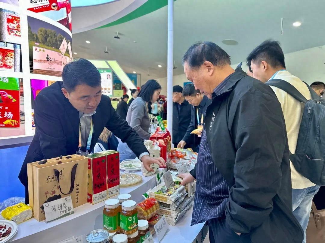 第 31 届杨凌农高会：榆阳区头雁专题展，乡村振兴成果瞩目  第1张