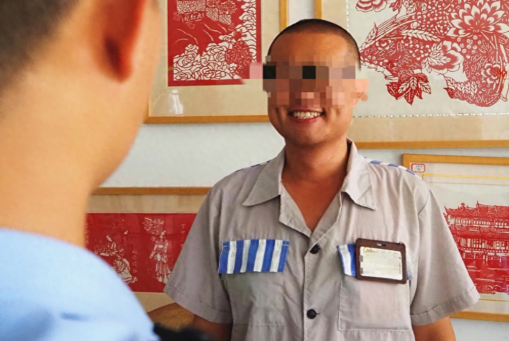 走近武夷山监狱民警：光与救赎，传递温暖，铸就希望