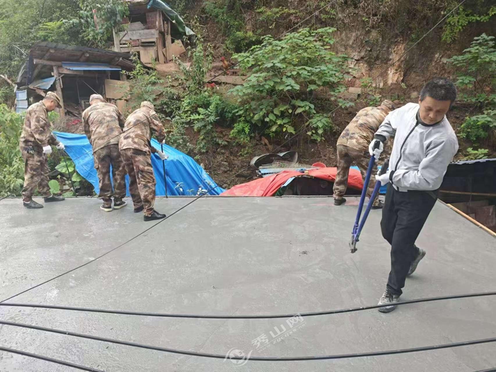 洪安镇雷霆出击，拆除违章建筑，恢复景区生态风貌