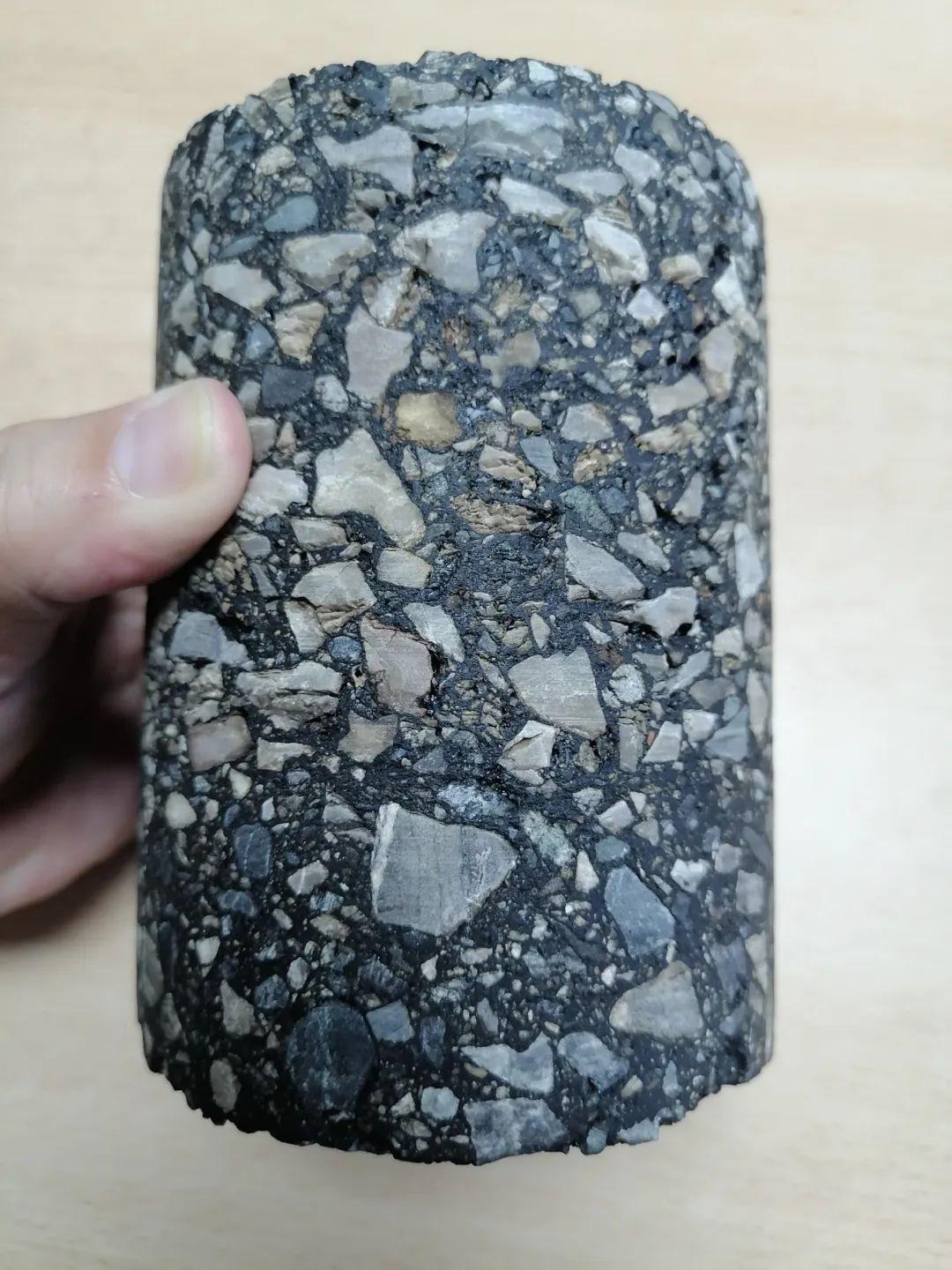 天津沥青路面材料再生利用技术重大突破，废旧料使用率达 100%  第3张