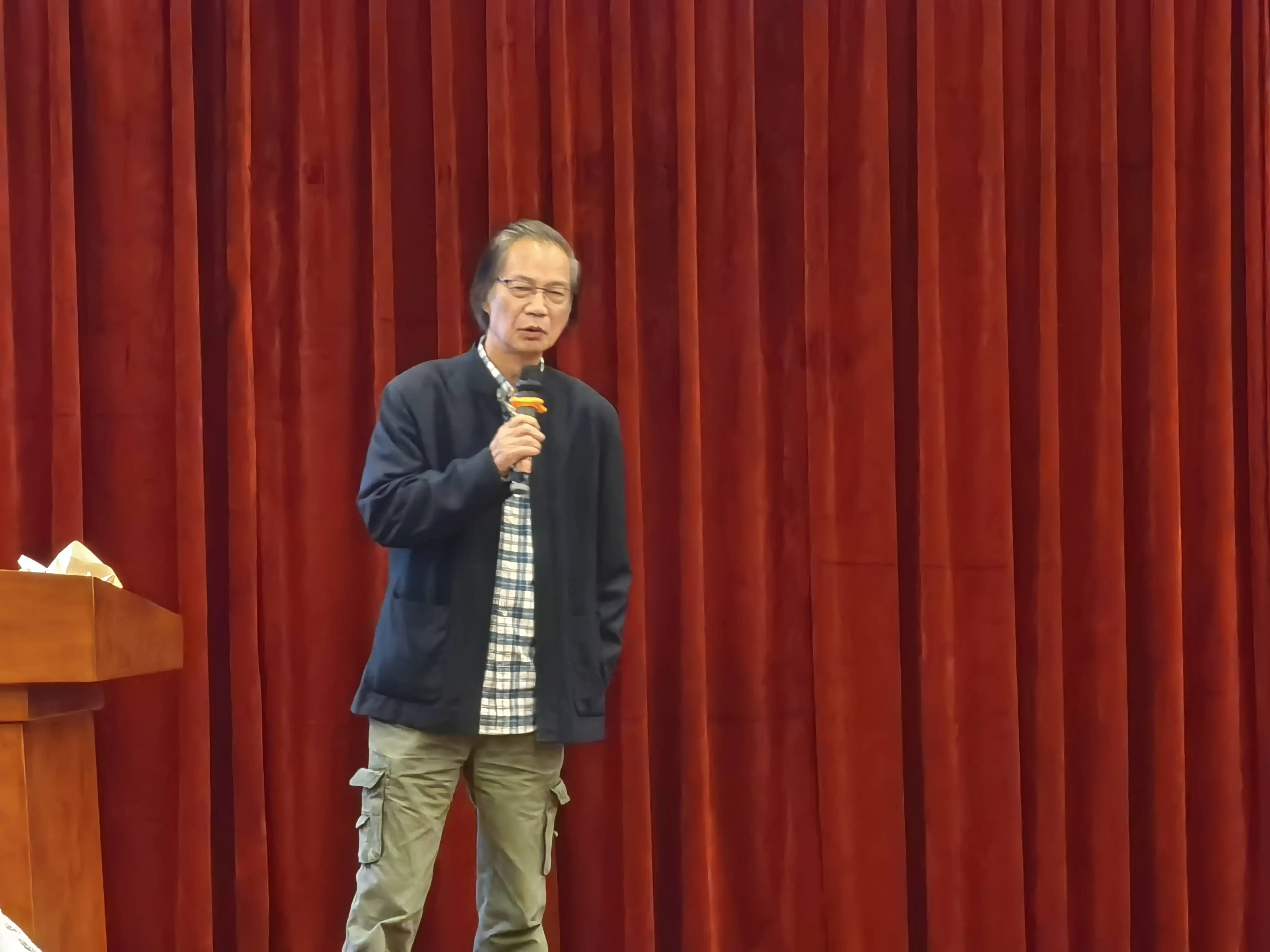 第十四届清雅荥经·十月诗会盛大举办，诗人齐聚共话诗歌发展  第2张