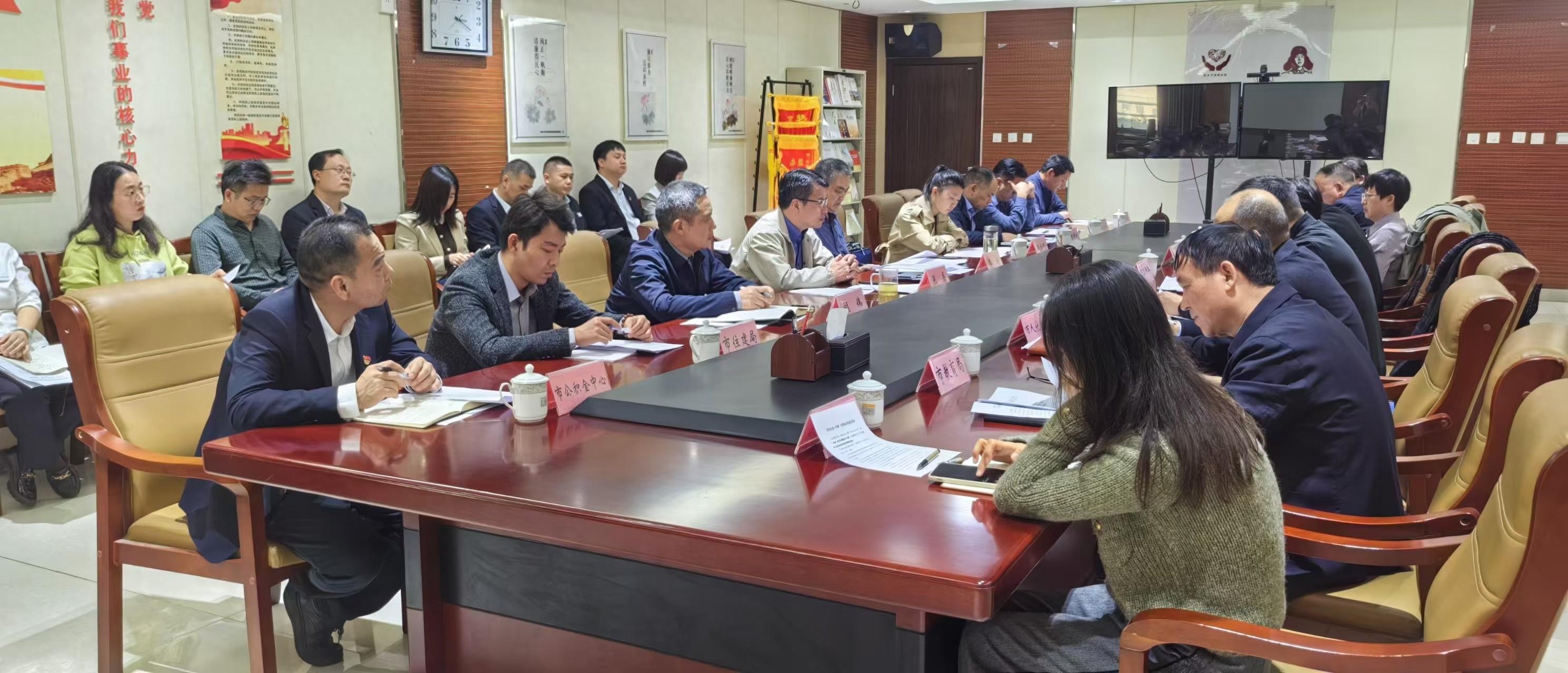 10 月 29 日，市行政审批和政务信息管理局召开第六次高效办成一件事工作推进会  第1张