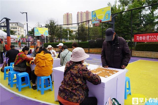 10 月 30 日，昆明市西山区马街街道开展敬老月系列活动，为社区老人带来温情盛宴  第3张