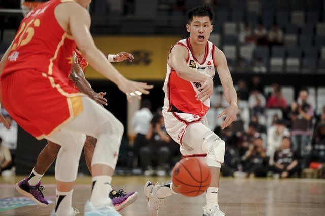 CBA 常规赛第八轮：浙江方兴渡队与江苏肯帝亚队的激烈对决  第7张