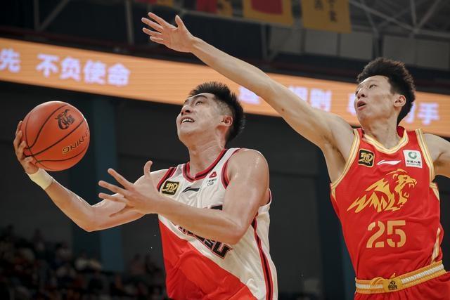 CBA 常规赛第八轮：浙江方兴渡队与江苏肯帝亚队的激烈对决  第8张