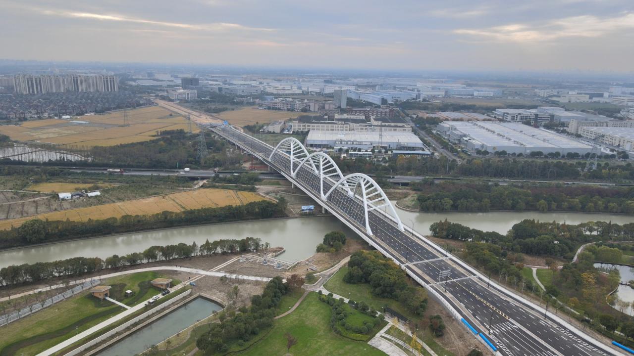 嘉兴城南路跨南郊河大桥南接线工程启动，双向六车道设计，总投资3450万元，连接马  第3张