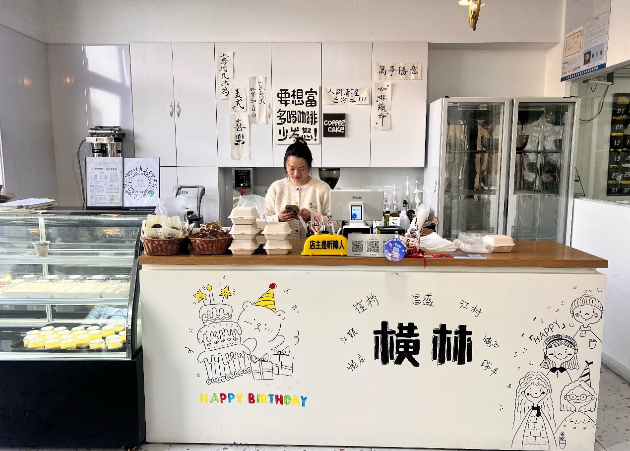 从手工编织到月入4000元，残疾人刘叶琴的幸福生活是如何编织出来的？  第2张
