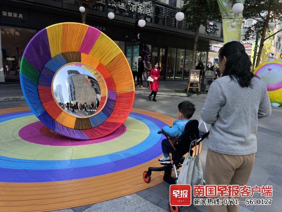 第五届广西公共艺术周惊艳开幕，29组创意装置点亮绿地289上海天地，你打卡了吗？  第2张