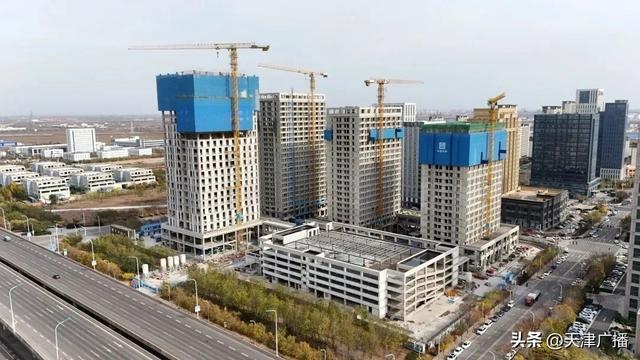 76年后再现平津战役辉煌，果园里小区焕新颜，老年人大学招生火热进行中  第2张