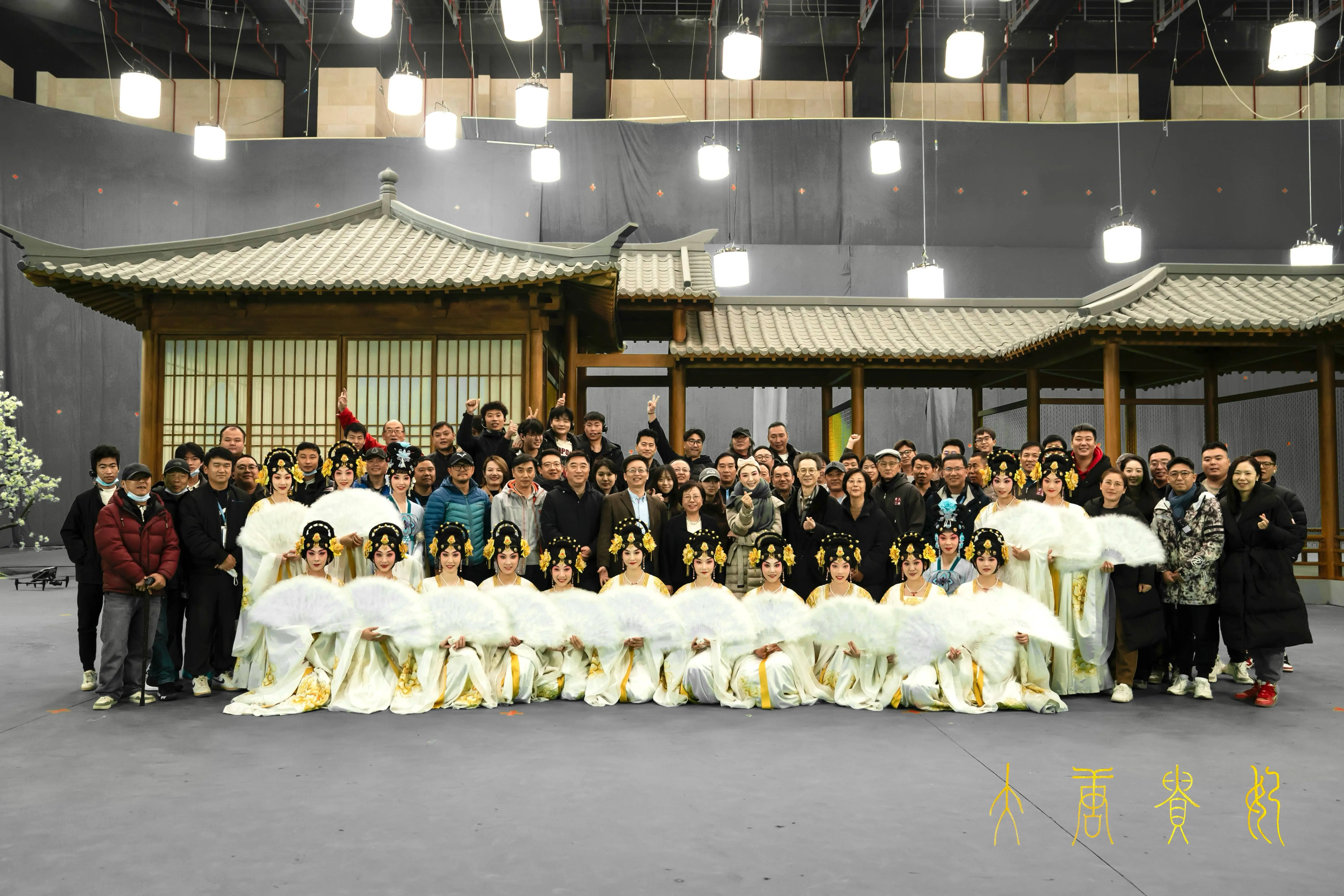 8K+AI首度融合京剧电影，大唐贵妃杀青，梅派青衣史依弘领衔主演