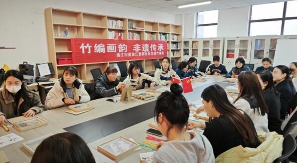 11月29日，曲江香都社区竹编画韵活动火热开启，零距离体验非遗之美  第2张