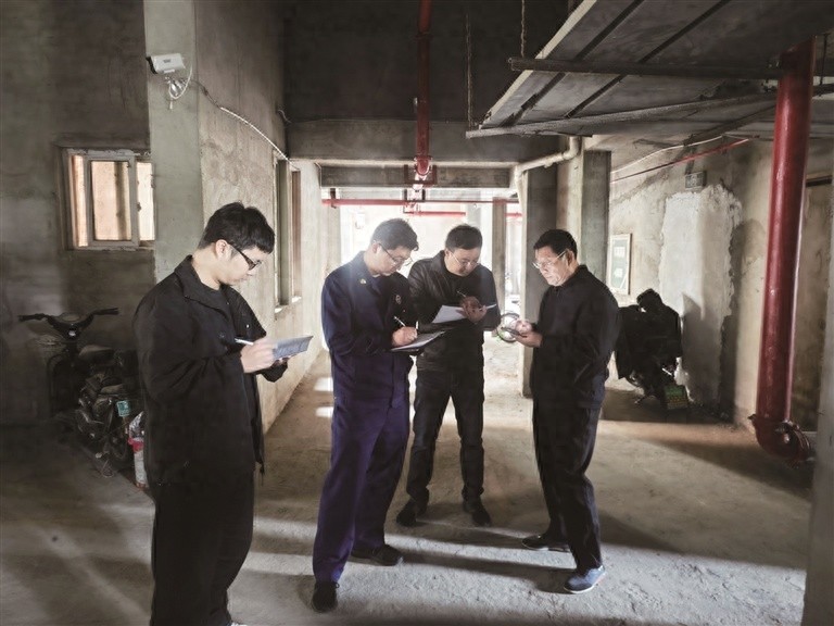 泗洪县纪委监委强力整治高层住宅消防隐患，129个小区焕然一新  第1张
