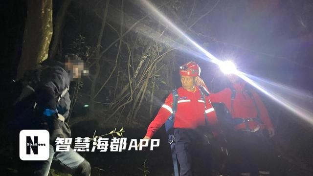 福州冬日美景背后的惊险一幕：两名初中生山上迷路，救援队紧急出动  第2张