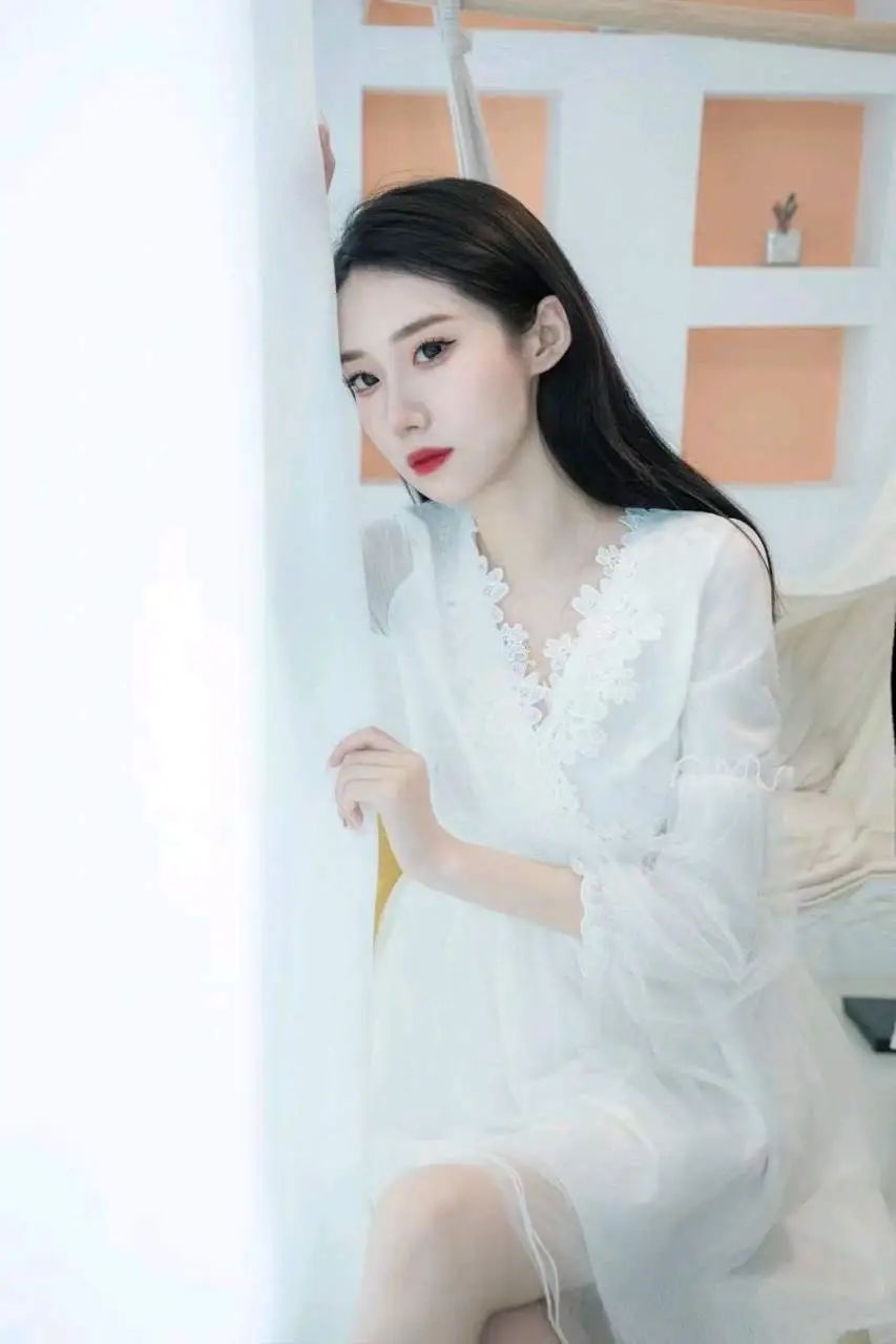 淄博女孩甘容菲勇夺世界小姐中国区冠军,将代表中国冲击全球巅峰 第5张 淄博女孩甘容菲勇夺世界小姐中国区冠军,将代表中国冲击全球巅峰 第5张