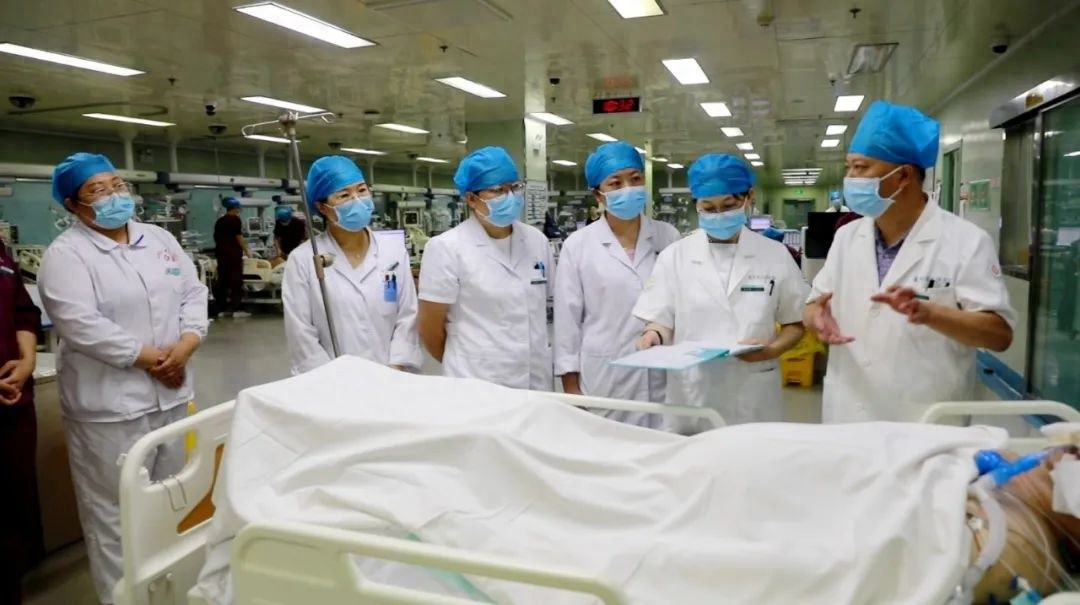 莱州市人民医院创新突破：人工肝技术成功救治40年乙肝患者，肝衰竭治疗迎来新希望  第1张