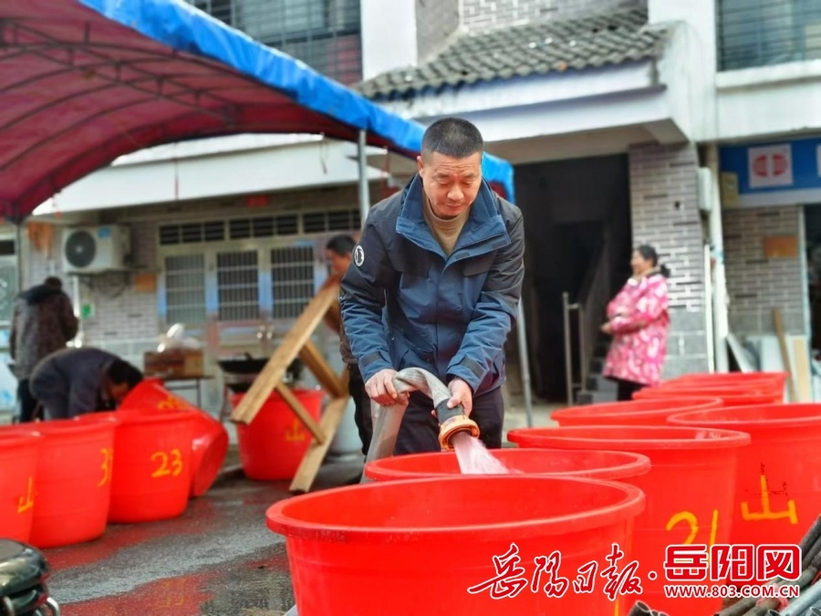 临湘市羊楼司镇停水三天，政府如何保障居民用水安全？  第2张
