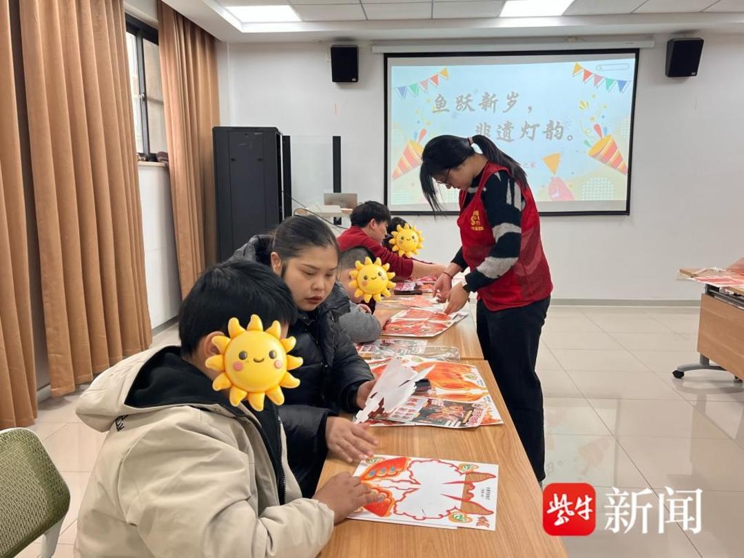 亲子共制非遗鱼灯，点亮新年无限生机——苏州黄桥街道儿童关爱之家元旦活动纪实  第2张