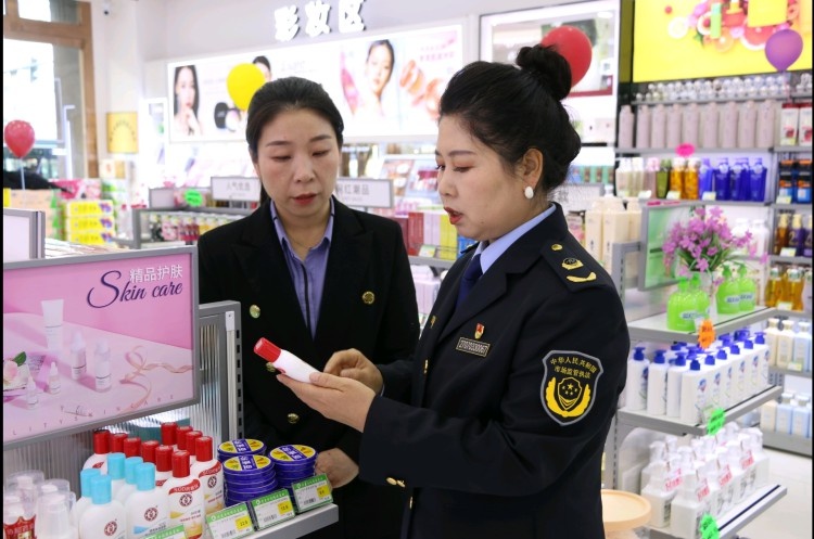 神木市创新举措：线下七天无理由退换货，消费者与商家双赢的购物新体验  第2张