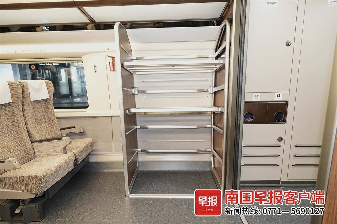CR400AF-S型复兴号动车体验：又快又稳又静音，广西铁路迎来新变革  第4张